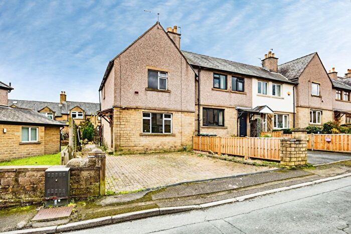 3 Bedroom Terraced House For Sale In Royds Avenue, Huddersfield, HD3