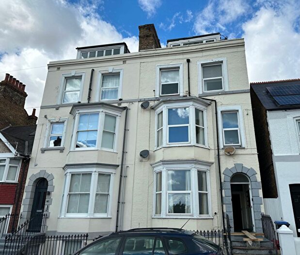 1 Bedroom Flat To Rent In Bellevue Road, Ramsgate, CT11