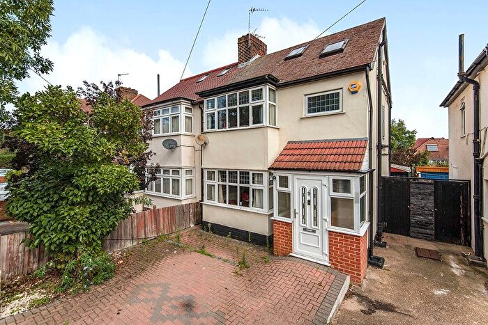 3 Bedroom Semi-Detached House To Rent In Nelson Road, Twickenham, TW2