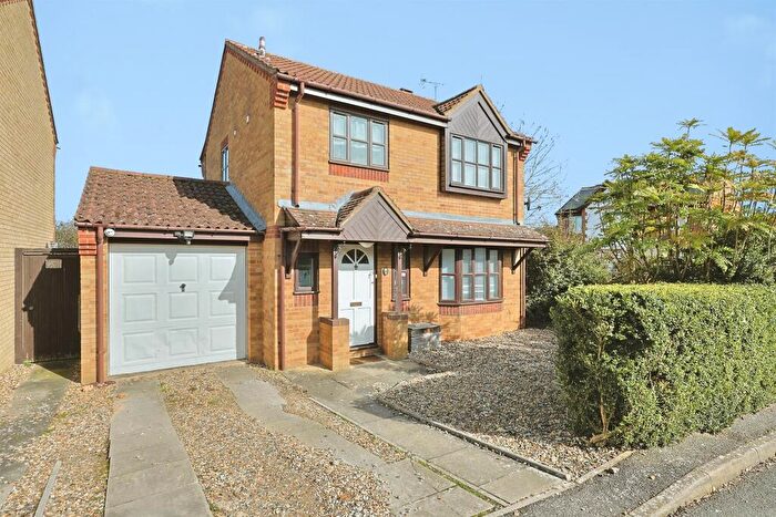 3 Bedroom Detached House For Sale In Hunters Oak, Watton, Thetford, IP25