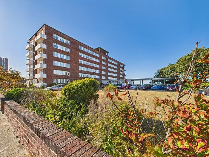 1 Bedroom Flat For Sale In Wellington Road, New Brighton, Wallasey, CH45