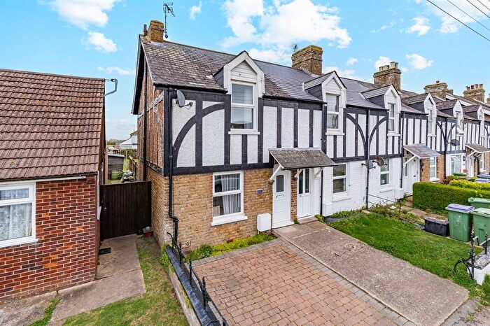 3 Bedroom Semi Detached House For Sale In Blenheim Road, Littlestone, New Romney, TN28