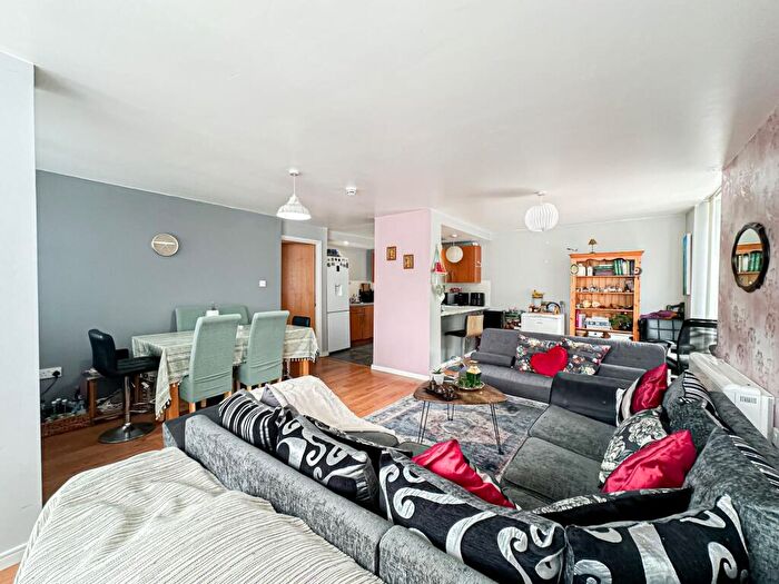 2 Bedroom Flat For Sale In Conway Street, Liverpool, L5 - Photo 5