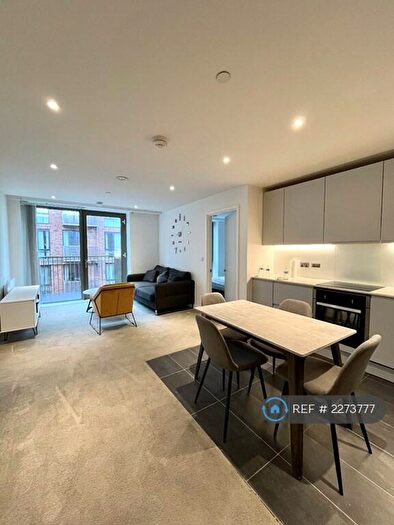 2 Bedroom Flat To Rent In Block C, Salford, M5