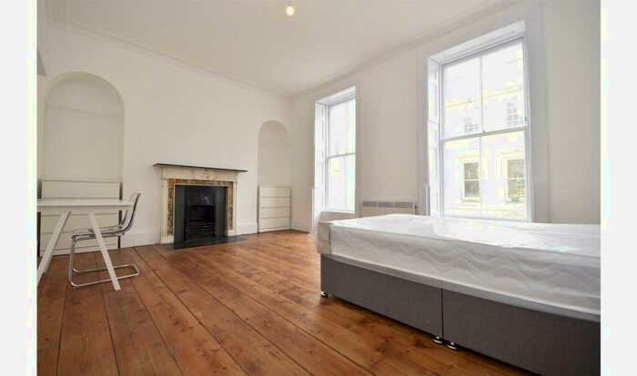 6 Bedroom House To Rent In Rivers Street, Bath, BA1