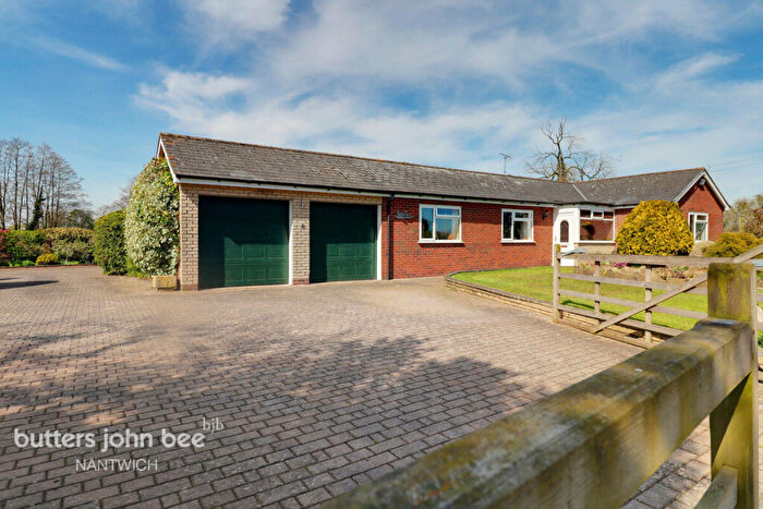3 Bedroom Detached Bungalow For Sale In Nantwich Road, Nantwich, CW5