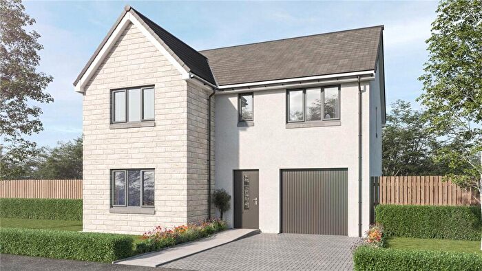 4 Bedroom Detached House For Sale In Kinglassie, Fife, KY5