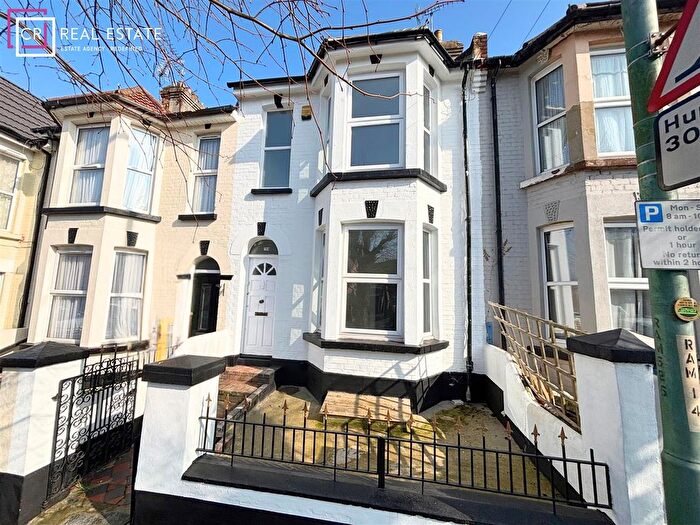 3 Bedroom Terraced House For Sale In Rock Avenue, Gillingham, ME7