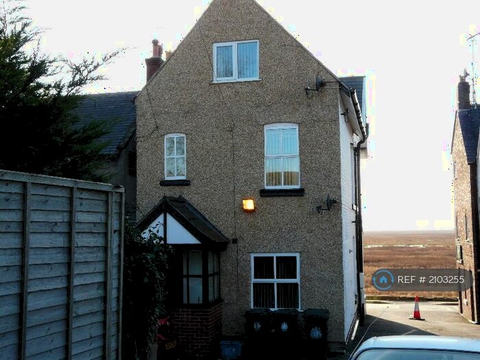 1 Bedroom Flat To Rent In Parkgate, Merseyside, CH64