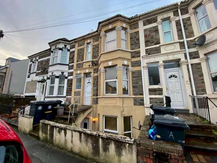 1 Bedroom Flat To Rent In Gilbert Road, Redfield, Bristol, BS5