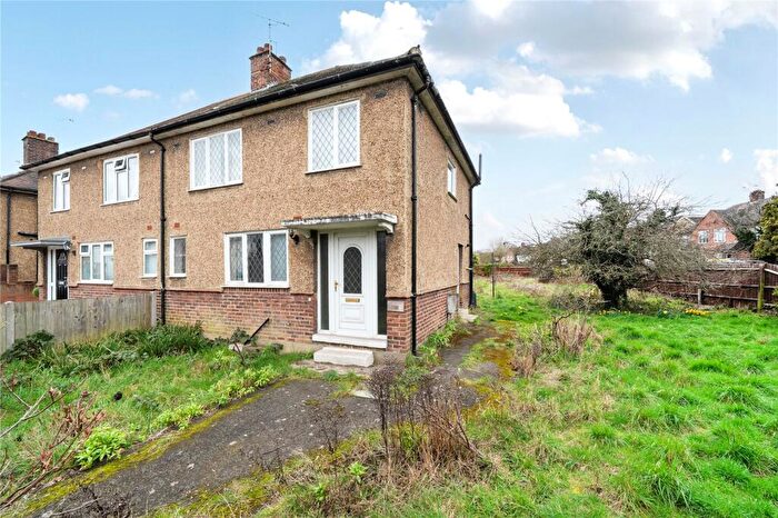 3 Bedroom Semi Detached House For Sale In Summer Road, Thames Ditton, KT7