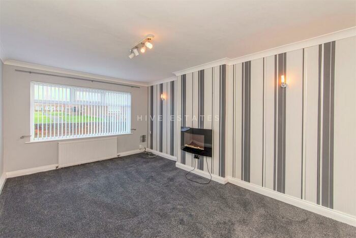 2 Bedroom Flat To Rent In Manorway, Jarrow, Tyne And Wear, NE32