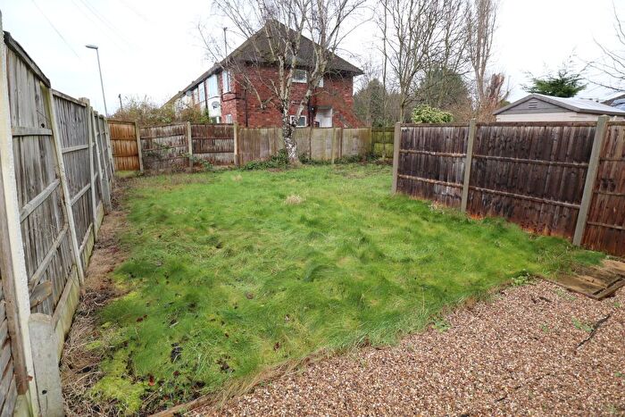 2 Bedroom Flat To Rent In Boultham Park Road, Lincoln, LN6