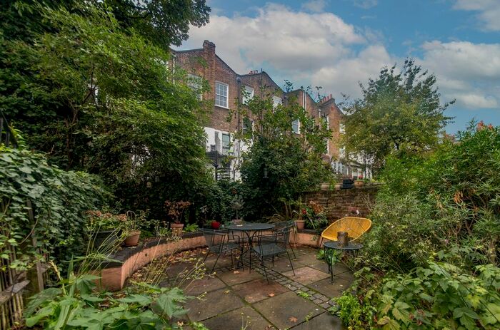 2 Bedroom Flat To Rent In Danbury Street, Angel, N1