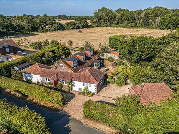 4 Bedroom Bungalow For Sale In St. James Close, Birdham, Chichester, West Sussex, PO20