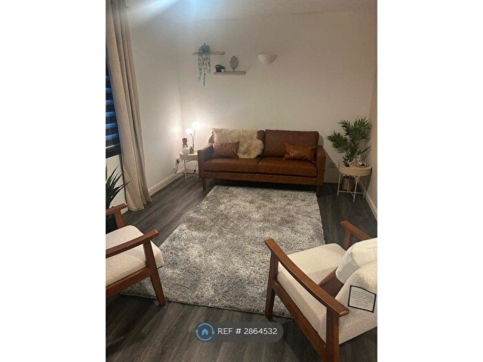 1 Bedroom Flat To Rent In Charleston Gardens, Aberdeen, AB12