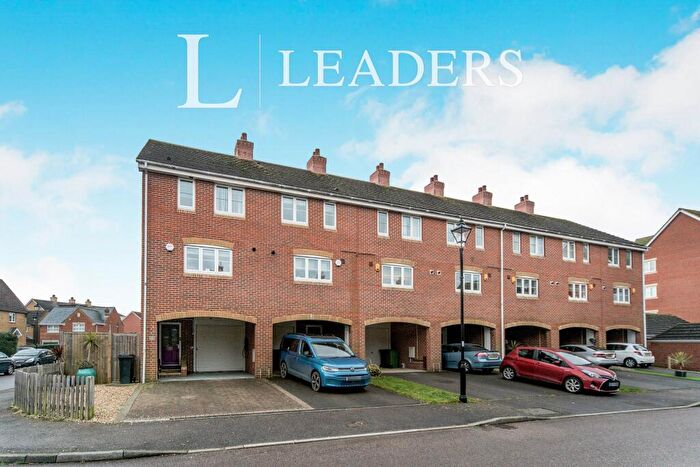 3 Bedroom Town House To Rent In Phoenix Drive, Sovereign Harbour North, Eastbourne, East Sussex, BN23