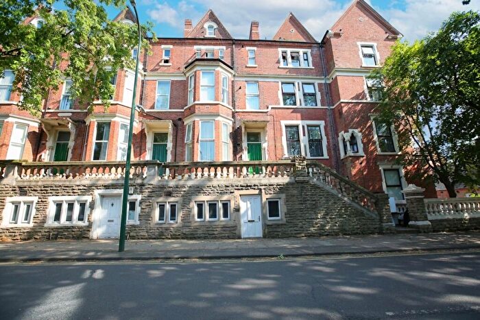 1 Bedroom Flat To Rent In Forest Road West, Nottingham, NG7