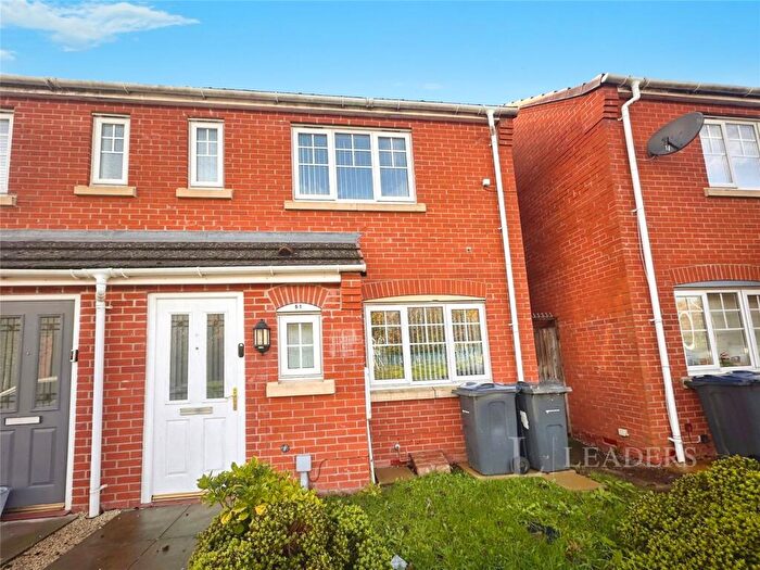 3 Bedroom Terraced House To Rent In Balmoral Way, B14