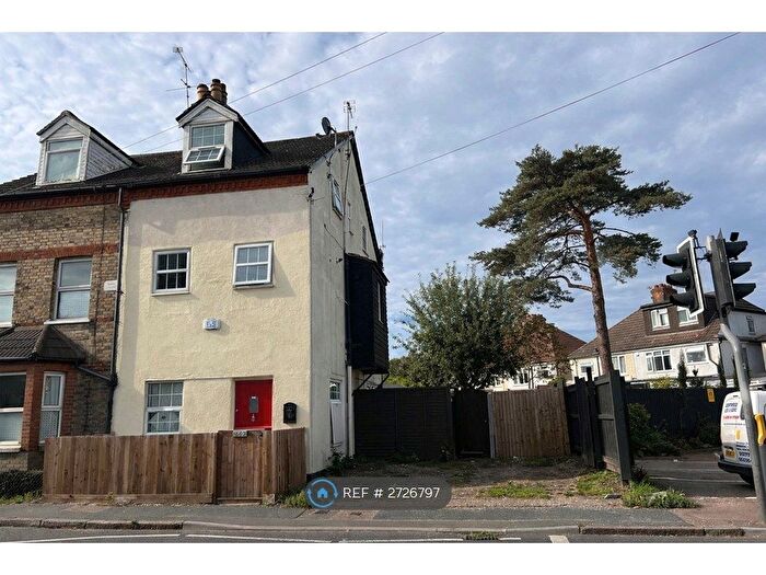 1 Bedroom Semi Detached House To Rent In Ongar Road, Brentwood, CM15