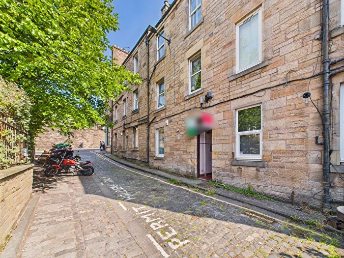 1 Bedroom Flat To Rent In Canonmills, Canonmills, Edinburgh, EH3