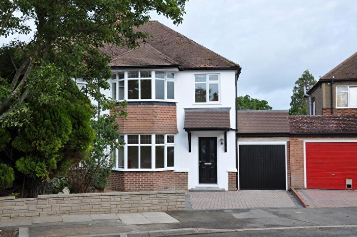 3 Bedroom Semi Detached House To Rent In Grange Road, Orpington, Kent, BR6