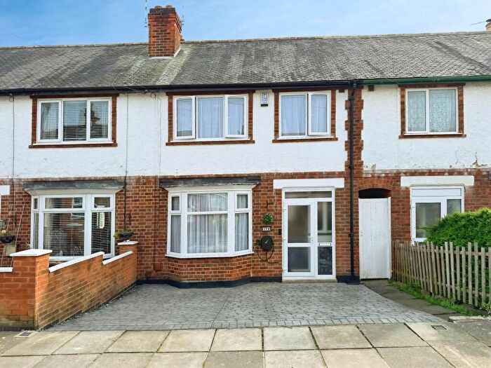 3 Bedroom Terraced House For Sale In Vernon Road, Aylestone, LE2