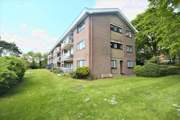 1 Bedroom Flat To Rent In Greenacres London, SE9