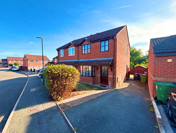 3 Bedroom Semi-Detached House To Rent In Marlborough Drive, Leamington Spa, CV31
