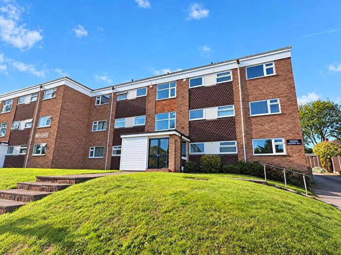 2 Bedroom Flat To Rent In Hermes Court, Clarence Road, Four Oaks, Sutton Coldfield, B74