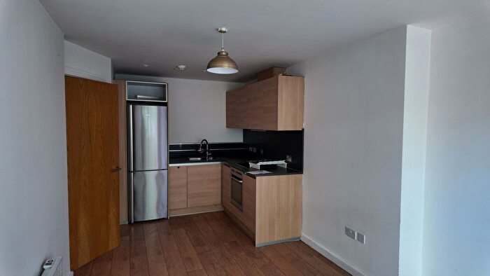 2 Bedroom Flat For Sale In Apartment, St. Martins Gate, Worcester Street, Birmingham, West Midlands, B2