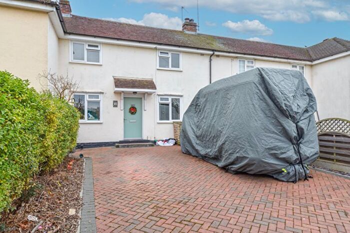 3 Bedroom Terraced House For Sale In Morley Crescent, Cowplain, Waterlooville, PO8
