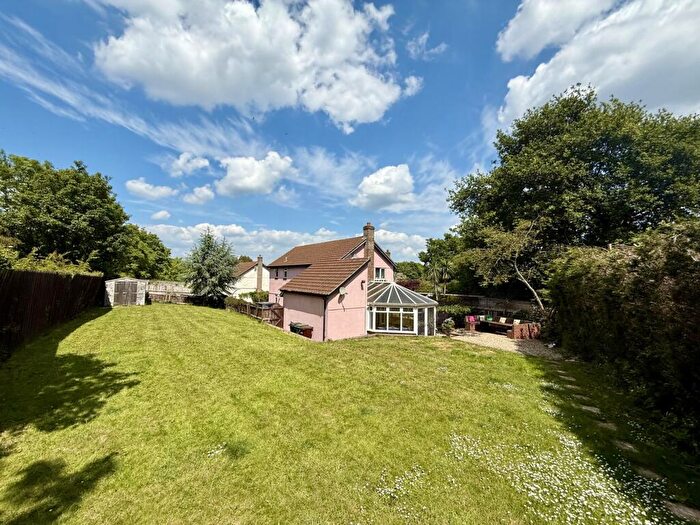 4 Bedroom Detached House For Sale In Bate Close, Alphington, EX2