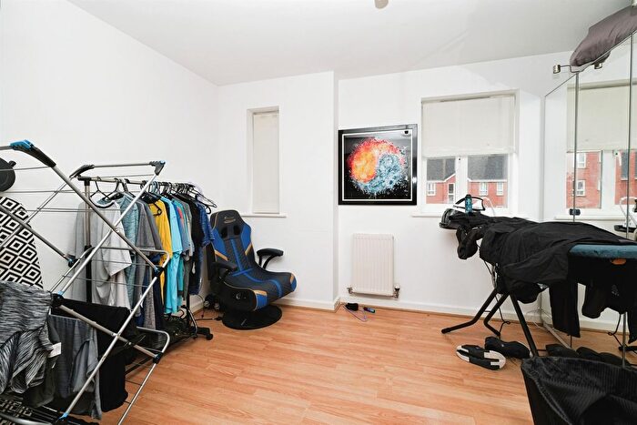 2 Bedroom Flat For Sale In Ellerman Road, Liverpool, L3