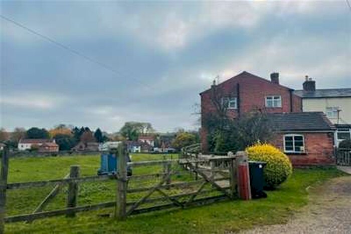 2 Bedroom House To Rent In Church Street, Lambley, Nottingham, NG4