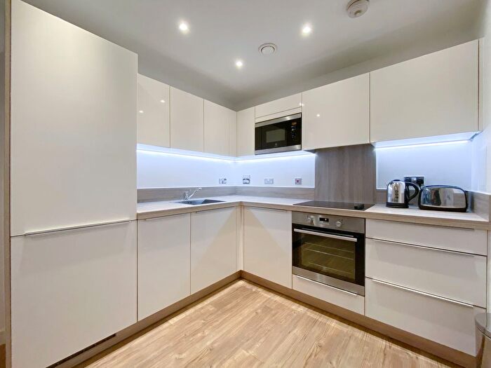 1 Bedroom Flat For Sale In Elmira Street, London, SE13