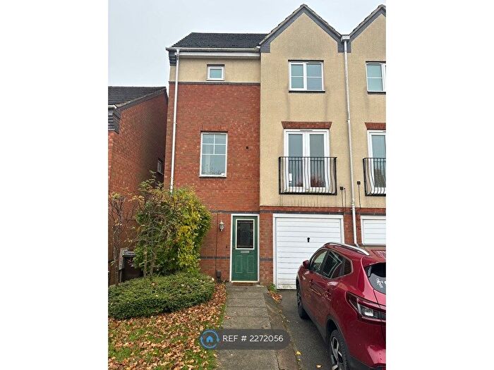 3 Bedroom Semi-Detached House To Rent In Nottingham, Nottingham, NG5