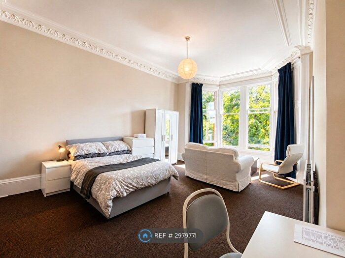 6 Bedroom Flat To Rent In Wilton St, Glasgow, G20