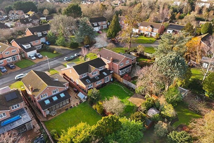 4 Bedroom Detached House For Sale In Picton Way, Caversham, Reading, RG4