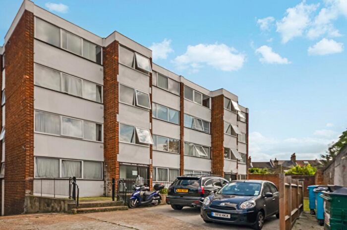 1 Bedroom Apartment To Rent In Foxberry Court, Foxberry Road, London, SE4