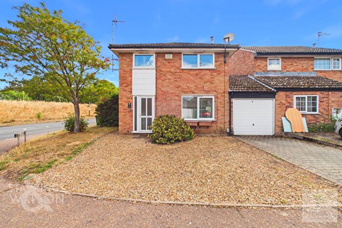 6 Bedroom Semi-Detached House To Rent In Houghton Close, Norwich, NR5