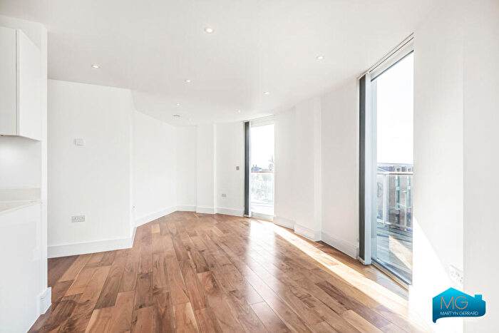 2 Bedroom Apartment To Rent In Titan Court, London, NW7