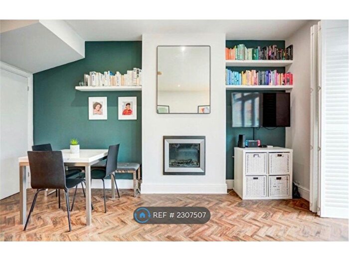 4 Bedroom Terraced House To Rent In The Upper Drive, Hove, BN3