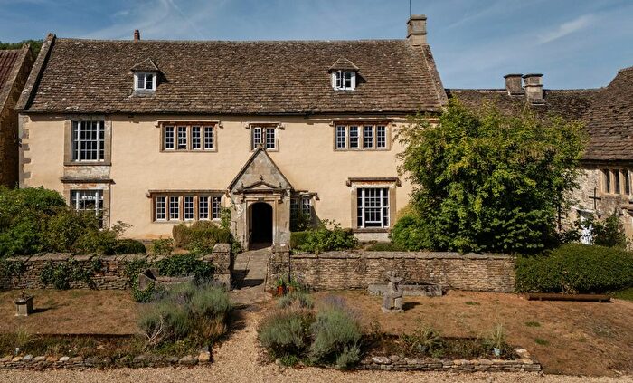 7 Bedroom Property For Sale In Overmoor Farm, Corsham, Wiltshire, SN13