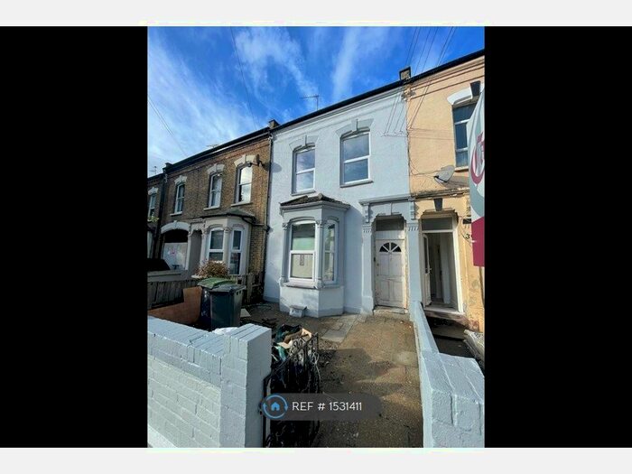 5 Bedroom Terraced House To Rent In Beaconsfield, South Tottenham, London, N15