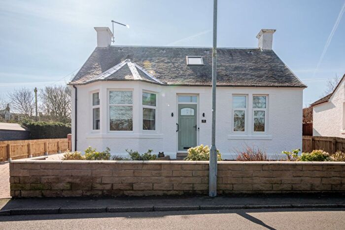 3 Bedroom Detached Bungalow For Sale In Lethame Road, Strathaven, ML10