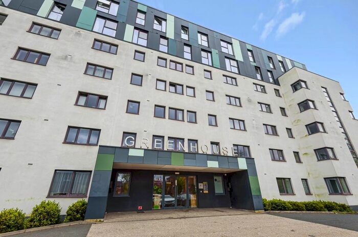 3 Bedroom Flat To Rent In Beeston Road, Beeston, Leeds, LS11