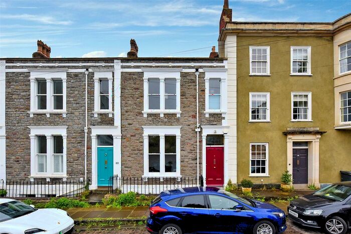 4 Bedroom Terraced House To Rent In Somerset Street, Kingsdown, Bristol, BS2