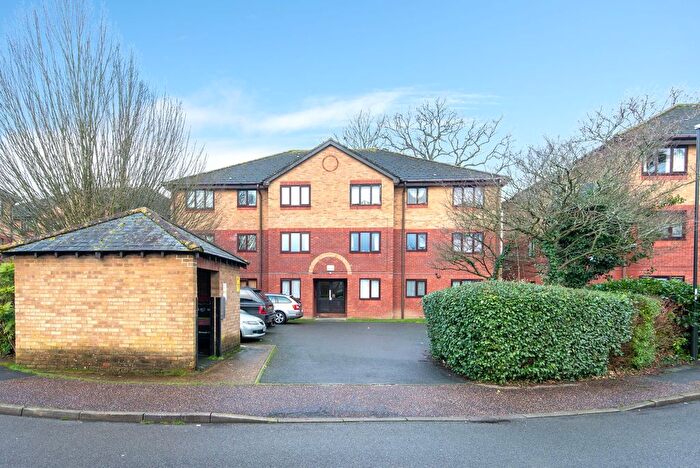 1 Bedroom Terraced House To Rent In Longmere Road, Crawley, RH10