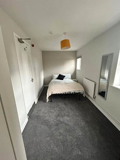 1 Bedroom House To Rent In Denison Street, Nottingham, NG7